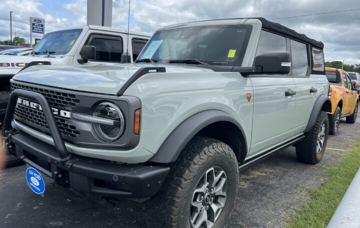 2021 Ford Bronco Badlands