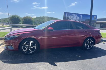 2022 Hyundai Elantra Hybrid