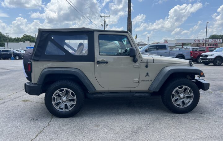 2017 Jeep Wrangler Sport