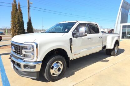 2025 Ford Super Duty F-350 Lariat