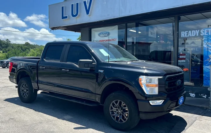 2022 Ford F-150 XL 