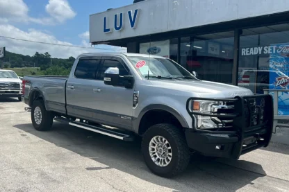 2022 Ford F-350 Super Duty Lariat