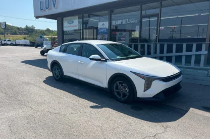 2025 KIA K4 LX